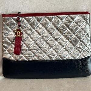 Very good condition Chanel Multicolor Clutch bag